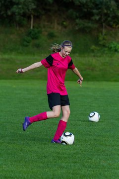 Bild 43 - B-Juniorinnen TSV Gnutz o.W. - SV Wahlstedt : Ergebnis: 1:1